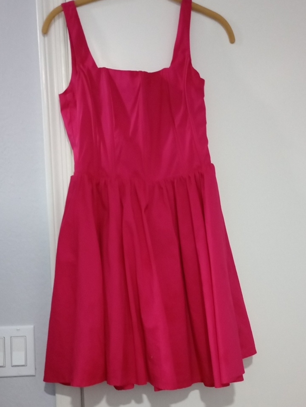 GBX Bright Pink Sleeveless Midi Dress